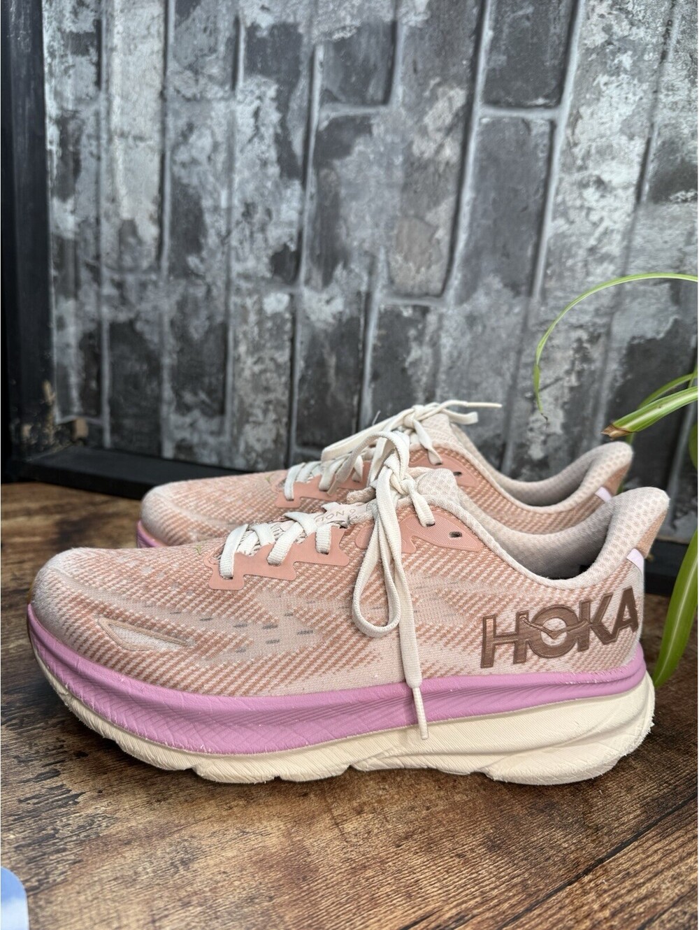 HOKA Clifton 9 Women’s Sandstone/Cream Low Top Lace-Up Mesh Rubber Sneaker